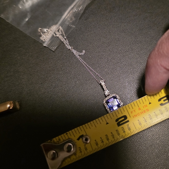 Absolutely Stunning EFFY 14kt White Gold Tanzanite And Diamond Necklace - Picture 3 of 4